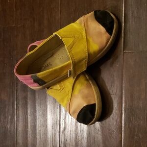 Hand painted pencil Toms canvas shoes